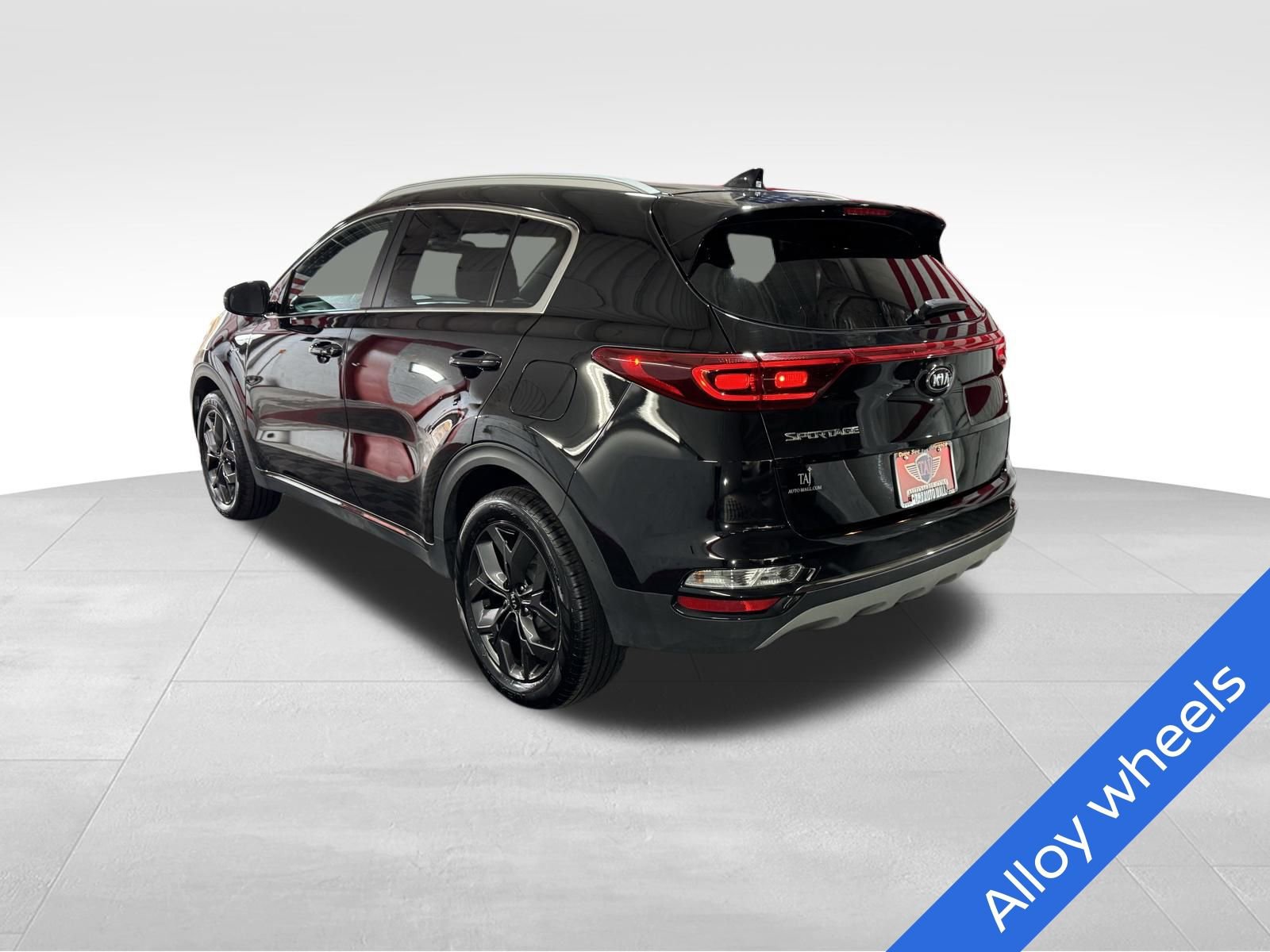 Used 2020 Kia Sportage S image 6