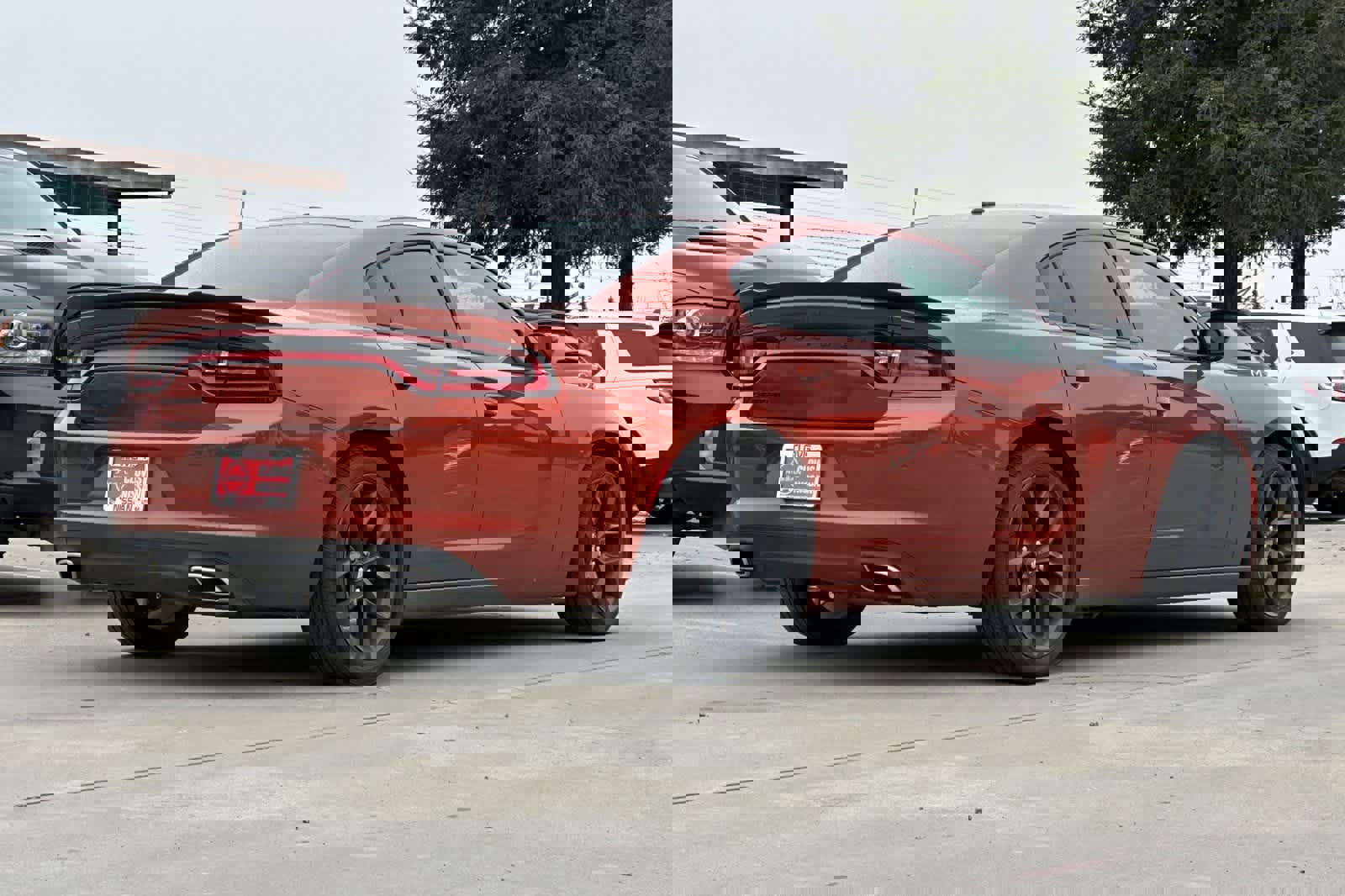 Used 2021 Dodge Charger SXT w/ Blacktop Package image 3