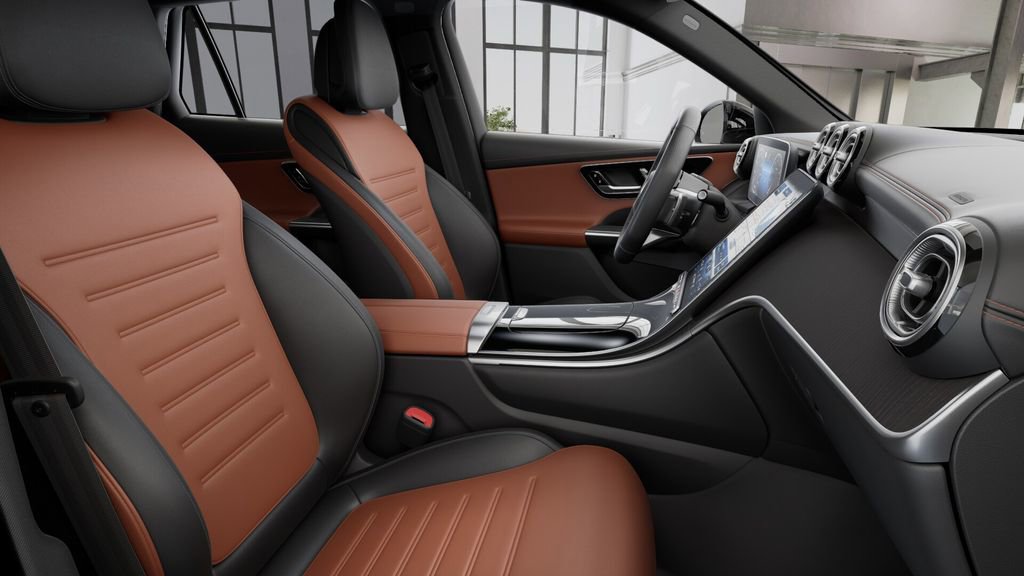 New 2025 Mercedes-Benz GLC 300 4MATIC image 39