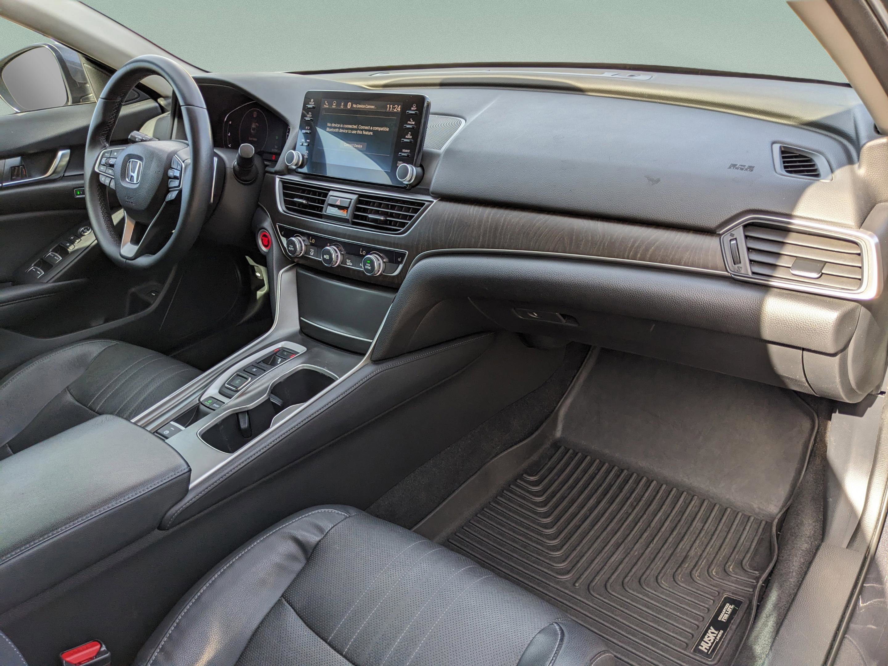 Used 2018 Honda Accord EX-L image 10