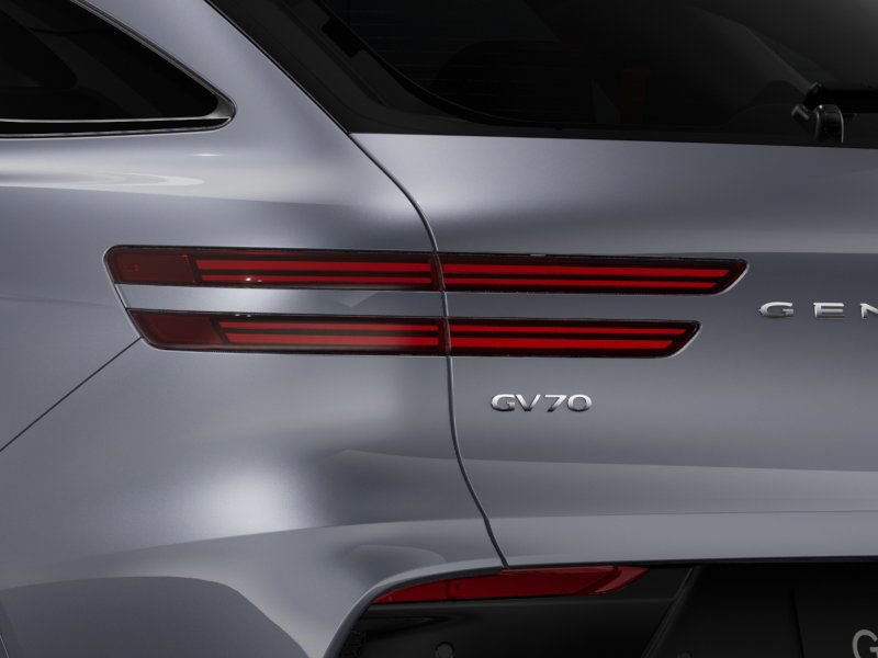 New 2026 Genesis GV70 2.5T AWD/4WD image 10