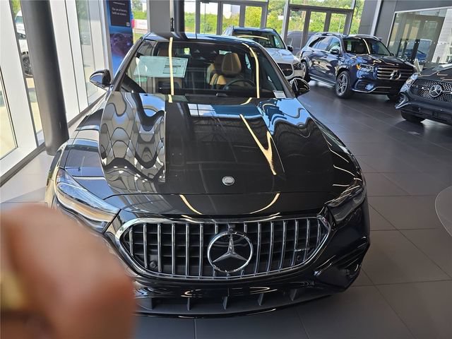 New 2026 Mercedes-Benz E 53 AMG e 4MATIC Sedan image 7