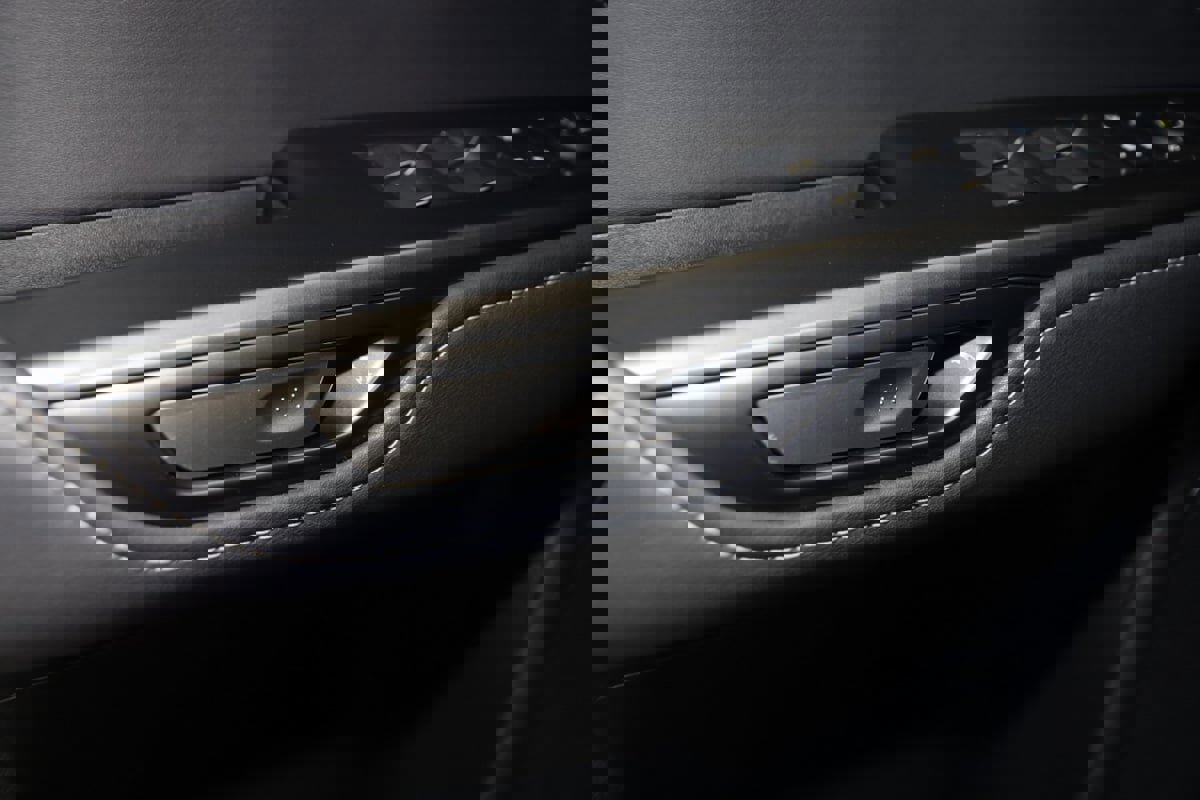 Used 2025 Lexus NX 350 AWD w/ Cold Area Package image 33