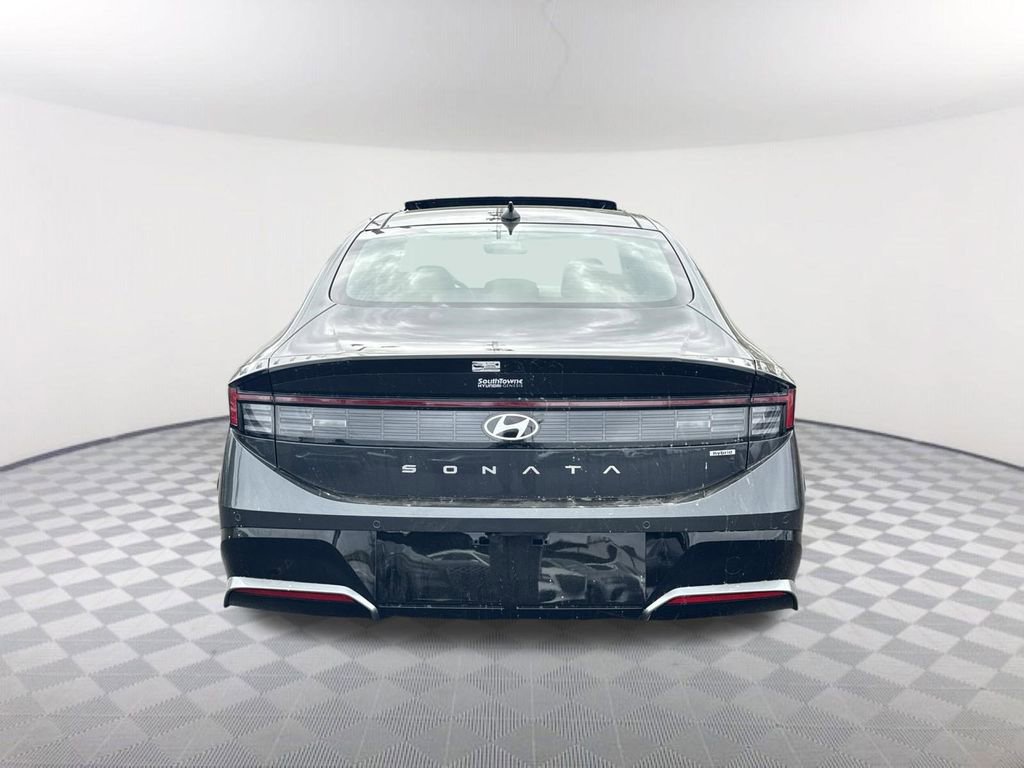 New 2026 Hyundai Sonata Limited image 6