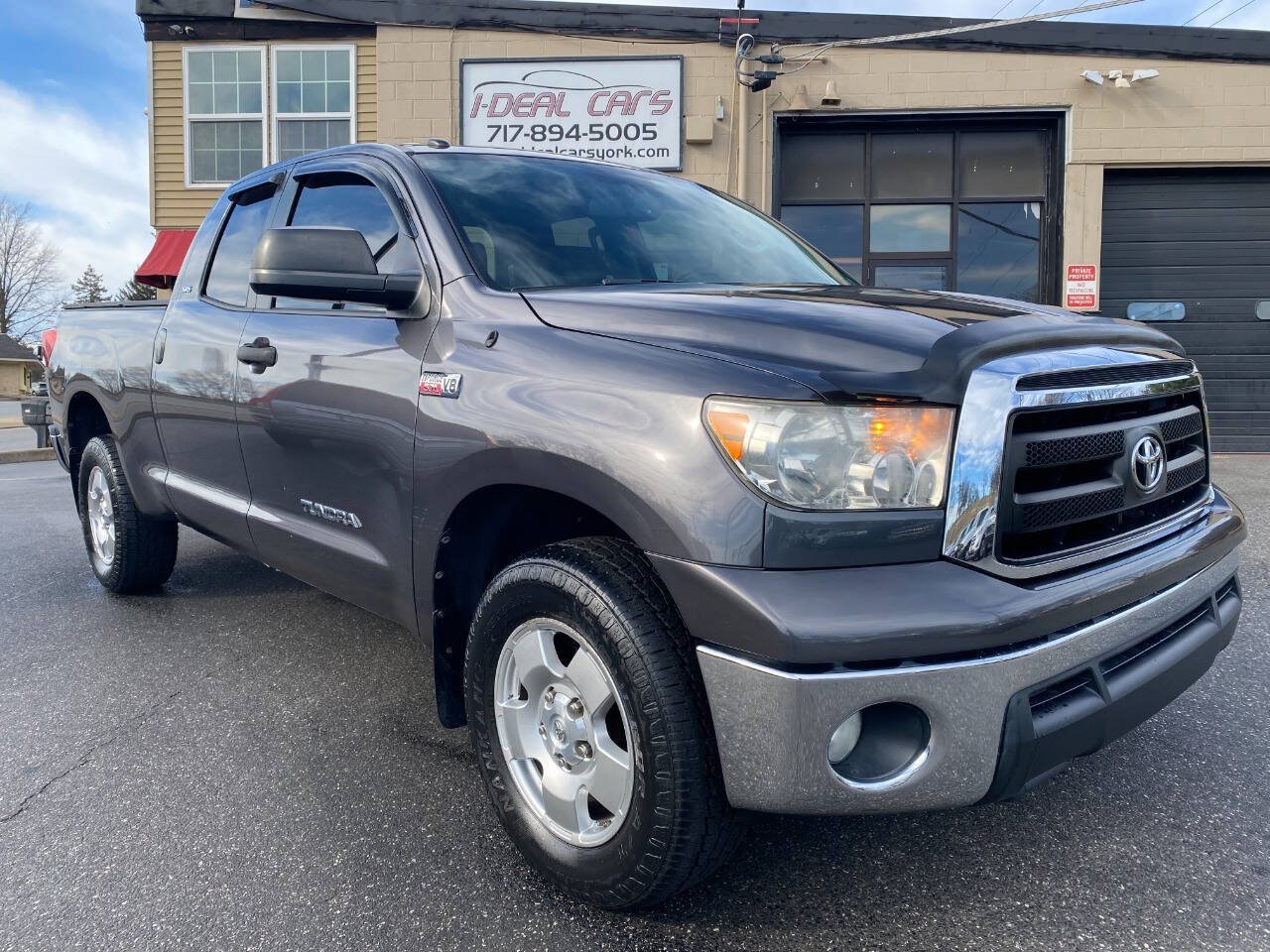 Used 2012 Toyota Tundra 4x4 Double Cab w/ TRD Off-Road Pkg image 46