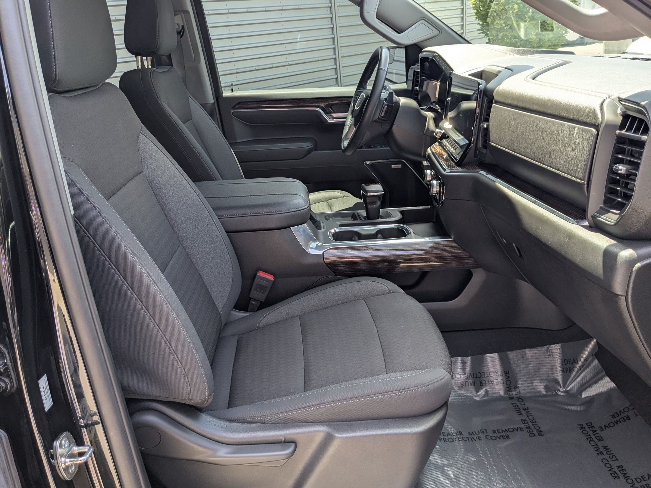 Used 2024 GMC Sierra 1500 Elevation w/ Preferred Package AWD/4WD image 36