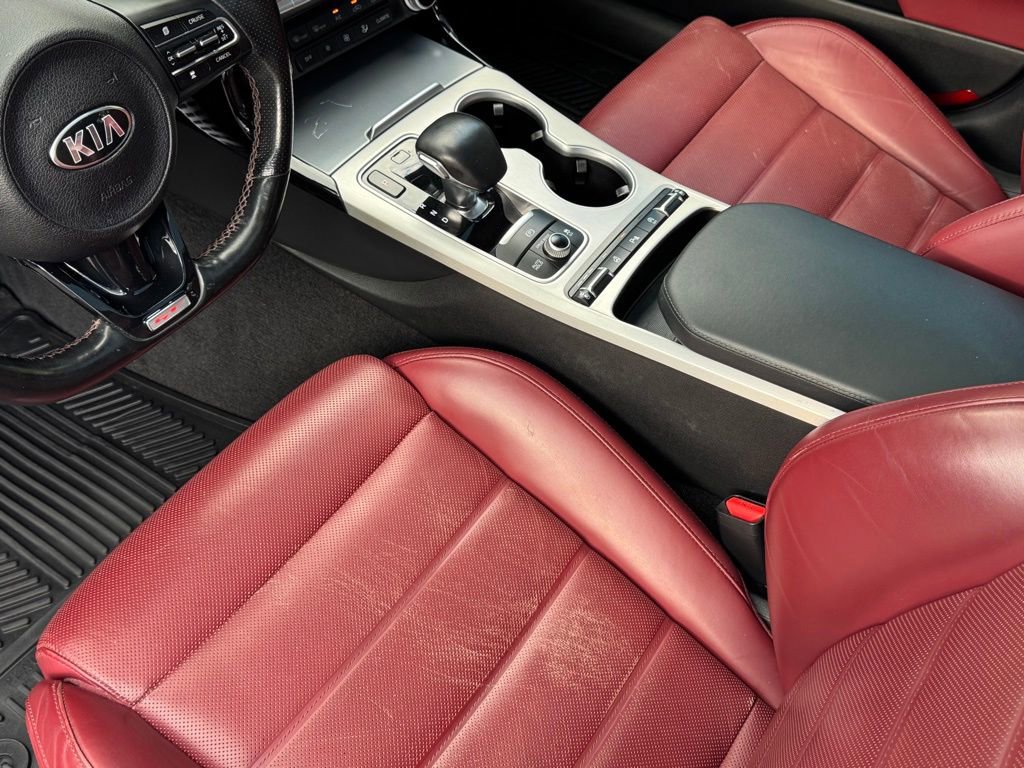 Used 2018 Kia Stinger GT2 AWD/4WD image 6