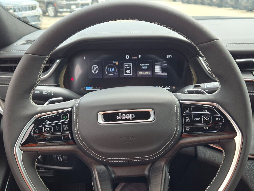 New 2025 Jeep Grand Cherokee L Overland w/ Trailer Tow Package image 36