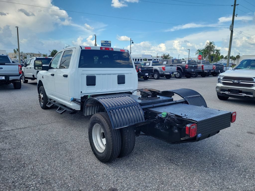 Used 2023 RAM 3500 Tradesman w/ Max Tow Package RWD image 3