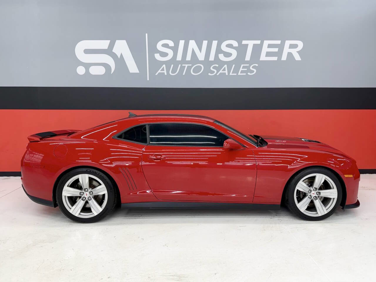 Used 2013 Chevrolet Camaro ZL1 image 31