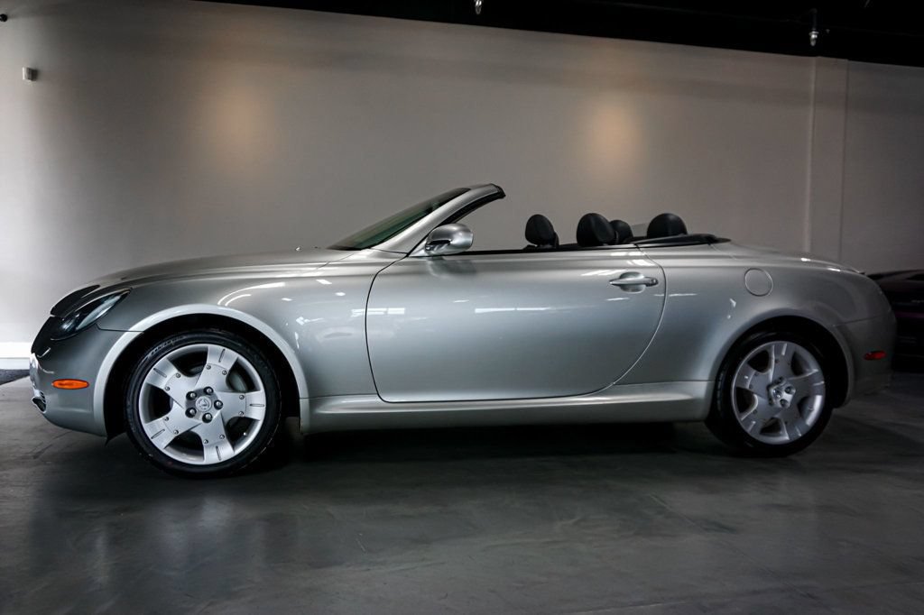 Used 2004 Lexus SC 430 Convertible RWD image 50