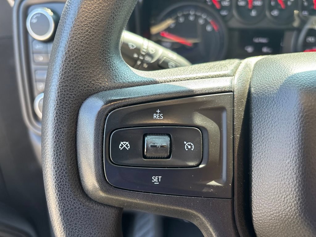 Used 2021 Chevrolet Silverado 1500 Custom AWD/4WD image 17