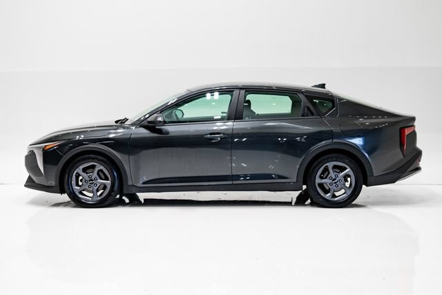 Used 2025 Kia K4 FWD image 25