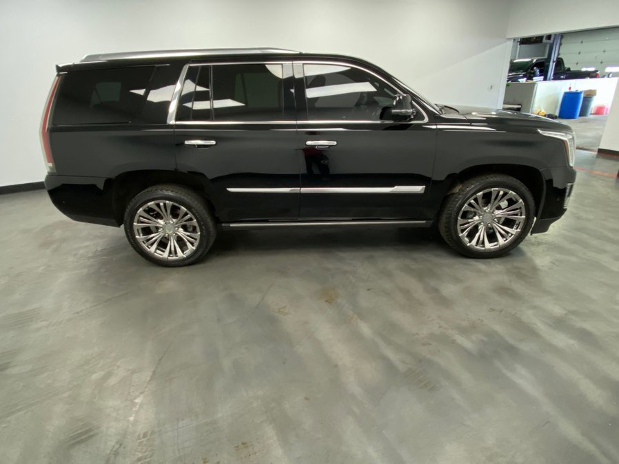 Used 2017 Cadillac Escalade Platinum AWD/4WD image 7