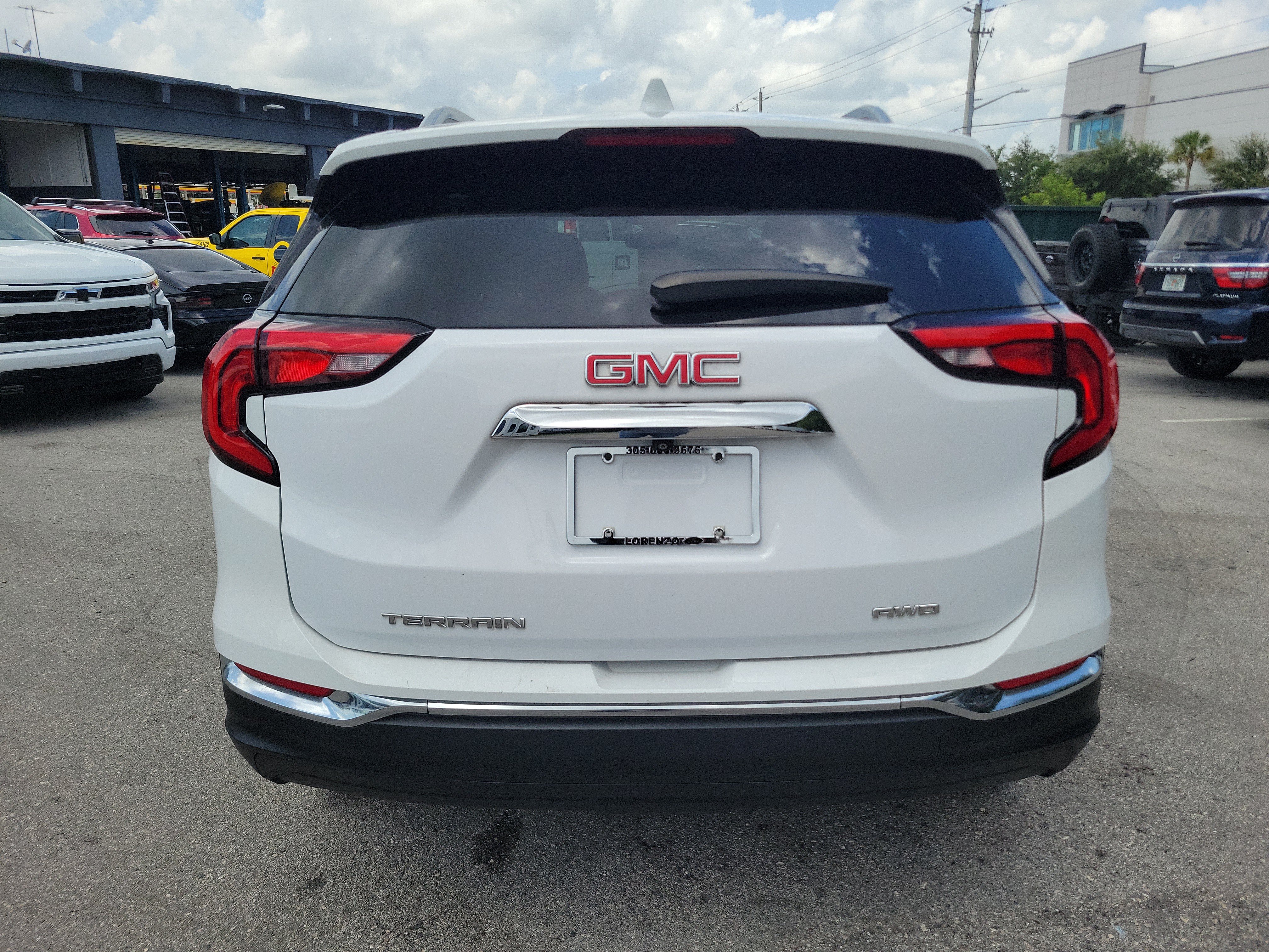 Used 2020 GMC Terrain SLT w/ Preferred Package AWD/4WD image 6