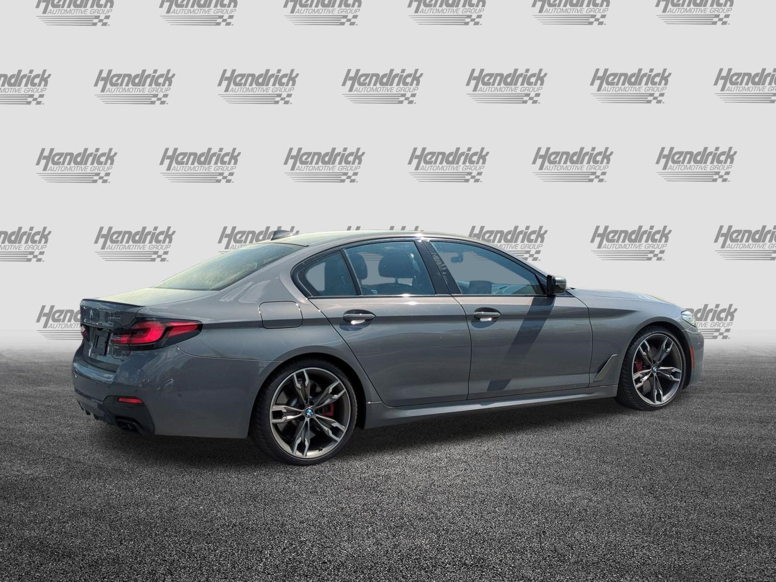 Used 2021 BMW M550i xDrive w/ Premium Package image 10