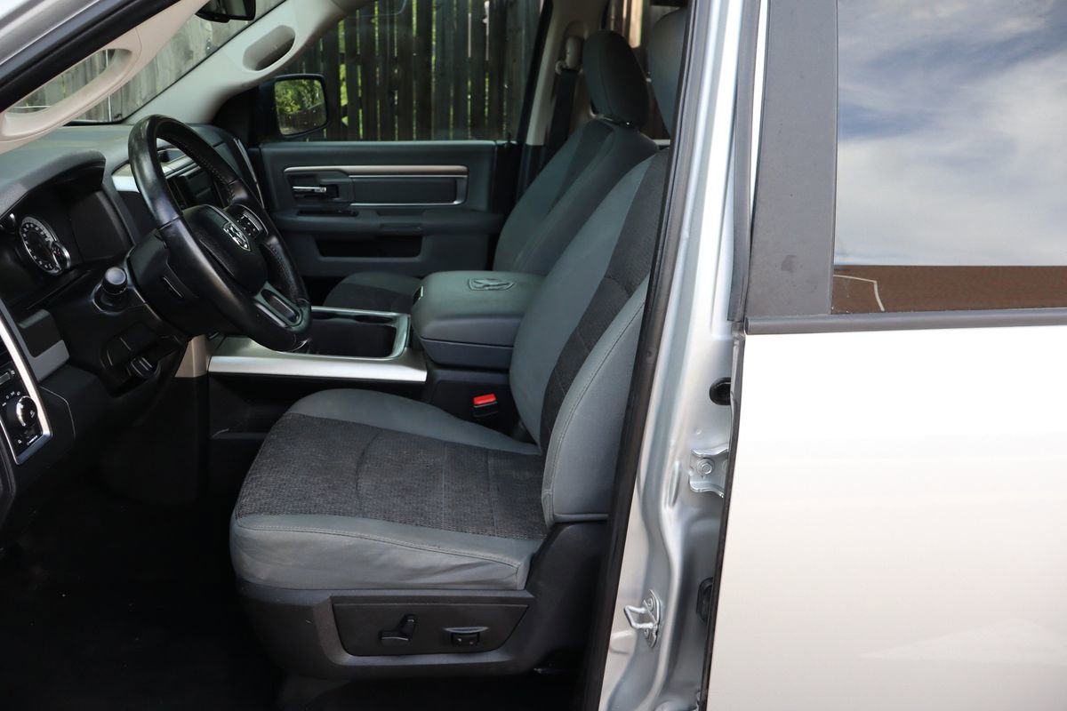 Used 2018 RAM 1500 Big Horn AWD/4WD image 20