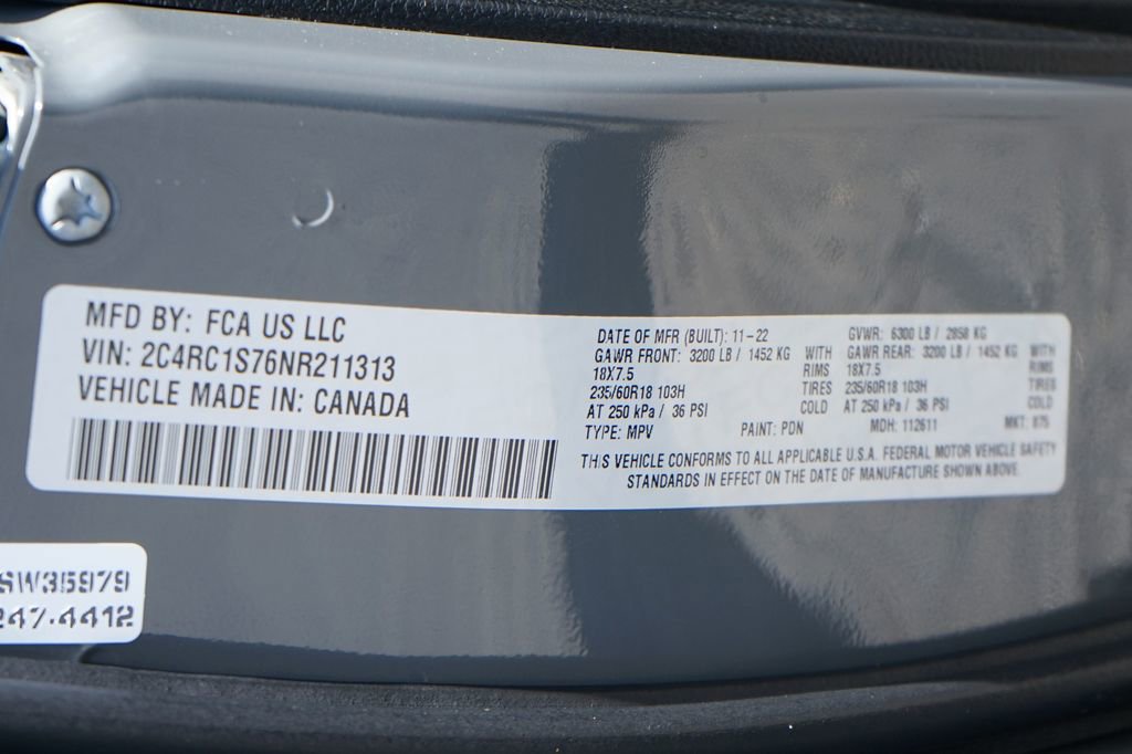 Used 2022 Chrysler Pacifica Limited w/ S Appearance Package FWD image 54