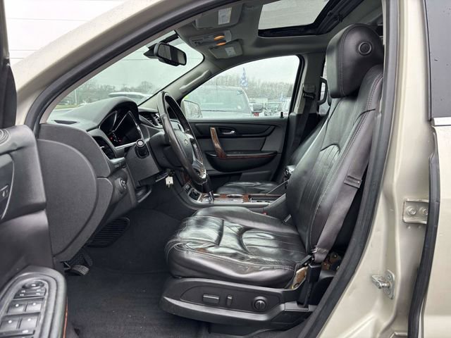 Used 2014 Chevrolet Traverse LTZ image 3