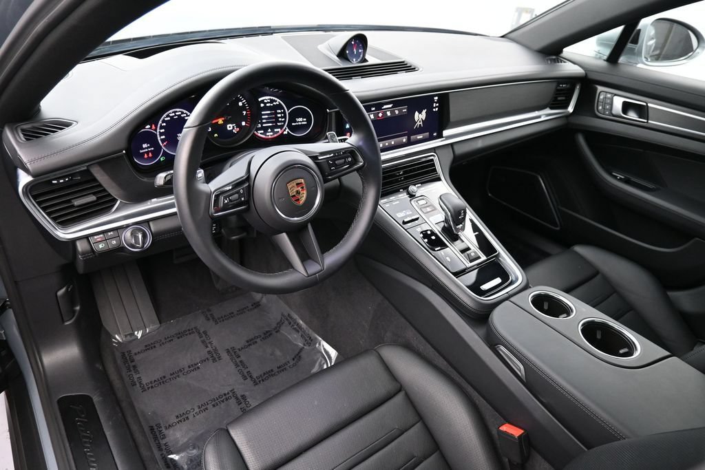 Certified 2023 Porsche Panamera Platinum Edition RWD image 4