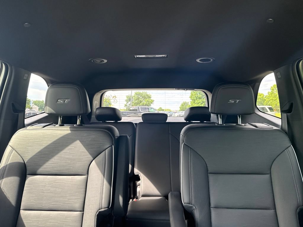 Used 2026 Buick Enclave Preferred AWD/4WD image 20