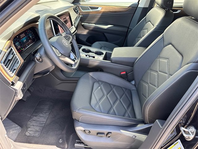 New 2026 Volkswagen Atlas SE image 32