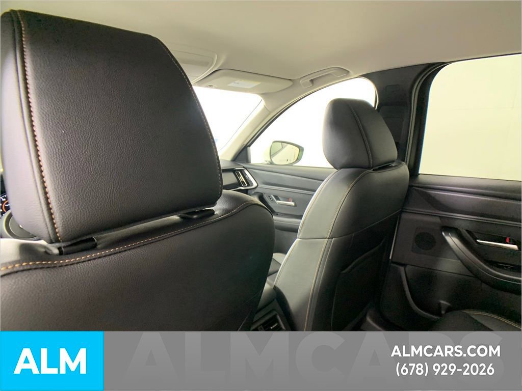 Used 2025 MAZDA CX-90 3.3 Turbo w/ Select Package image 32