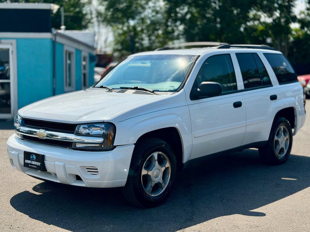 Used 2008 Chevrolet TrailBlazer 4WD image 4