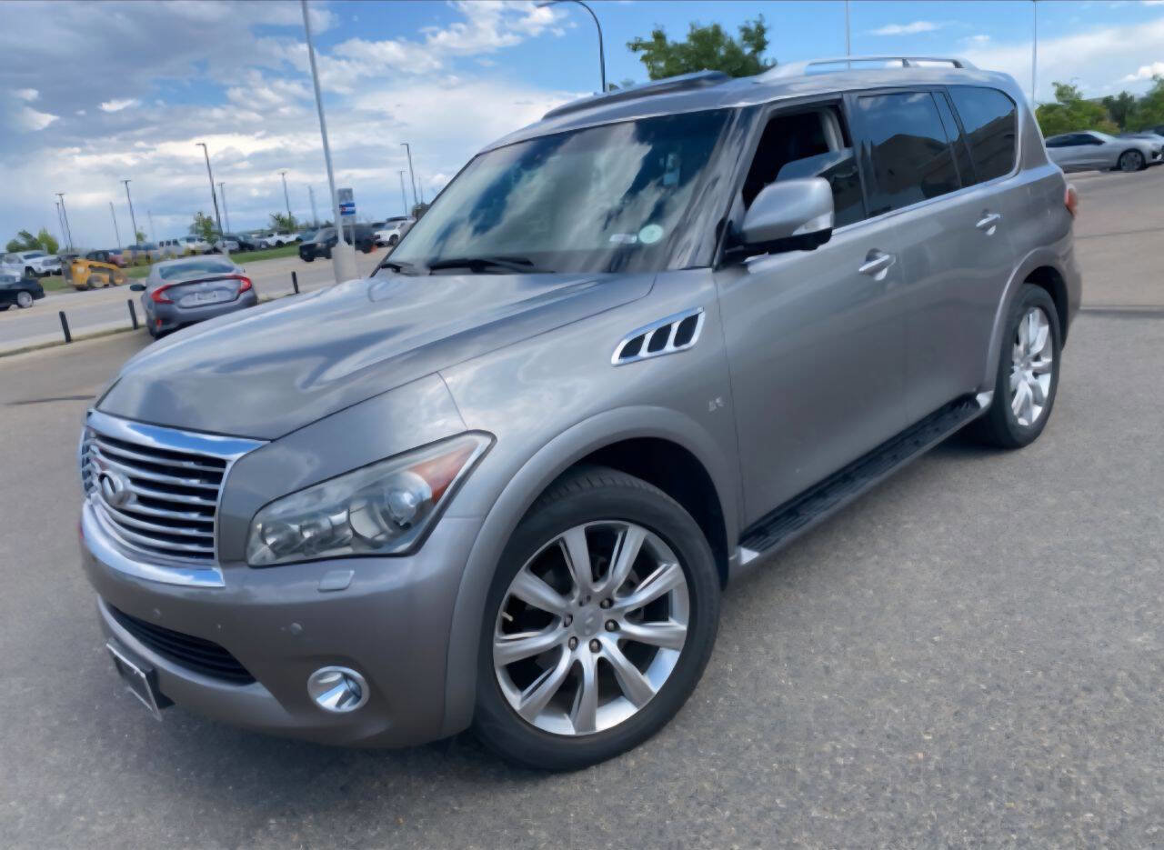 Used 2014 INFINITI QX80 4WD w/ Deluxe Touring Package image 11