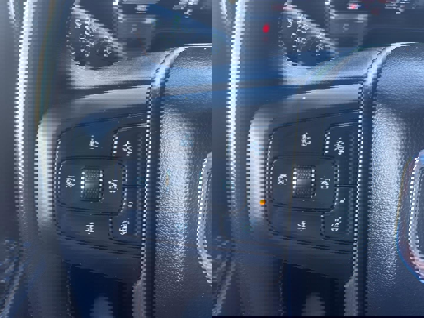 Used 2025 GMC Sierra 2500 AT4 image 21