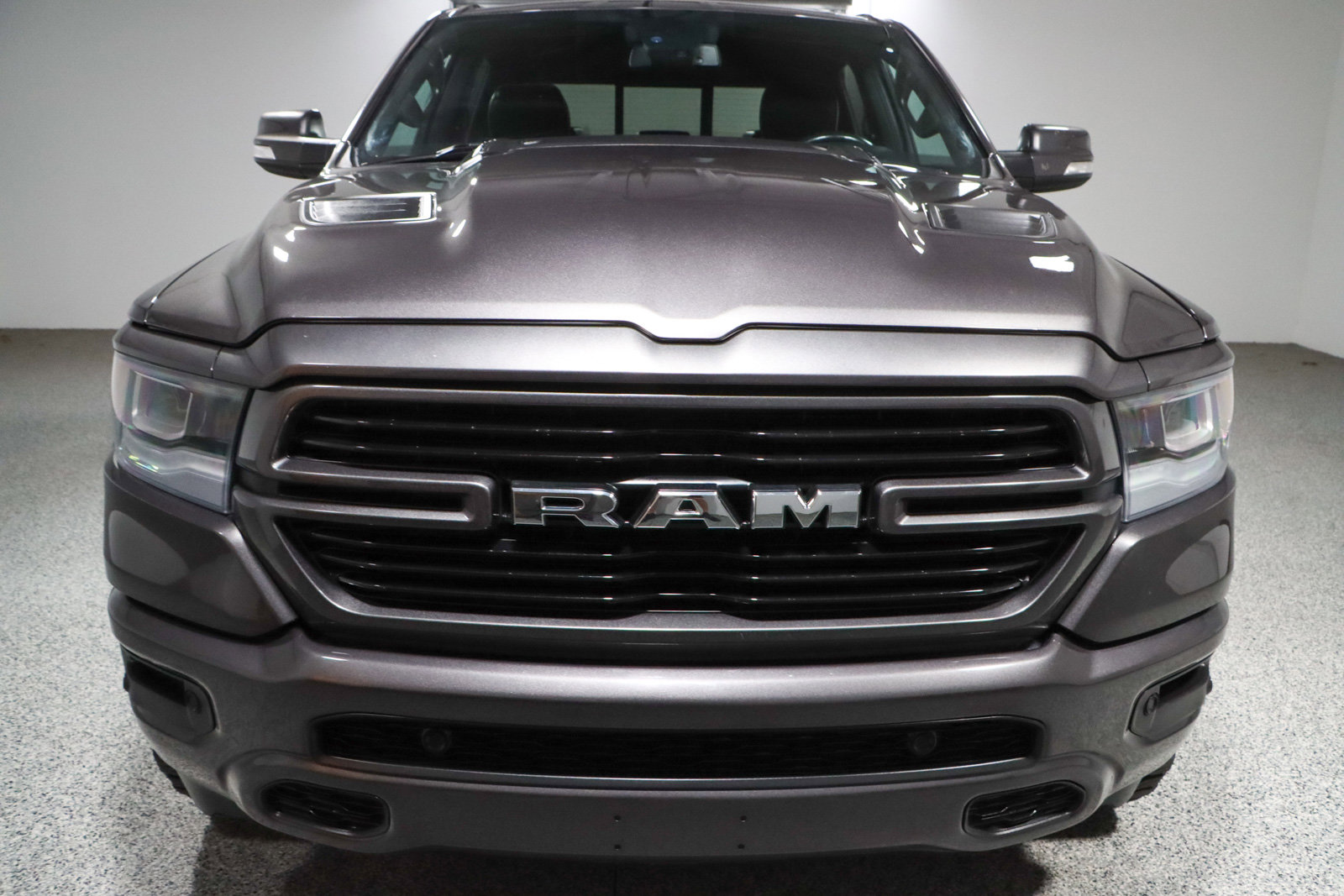 Used 2020 RAM 1500 Laramie w/ Sport Appearance Package image 4