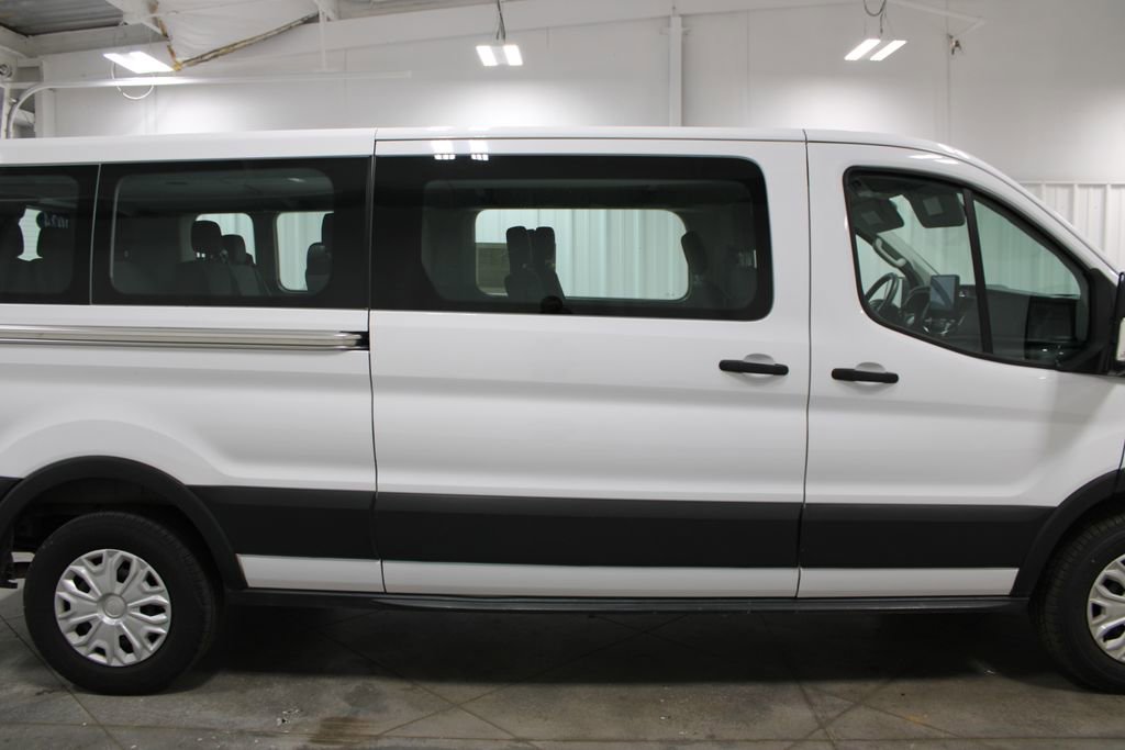Used 2024 Ford Transit 350 XLT image 11