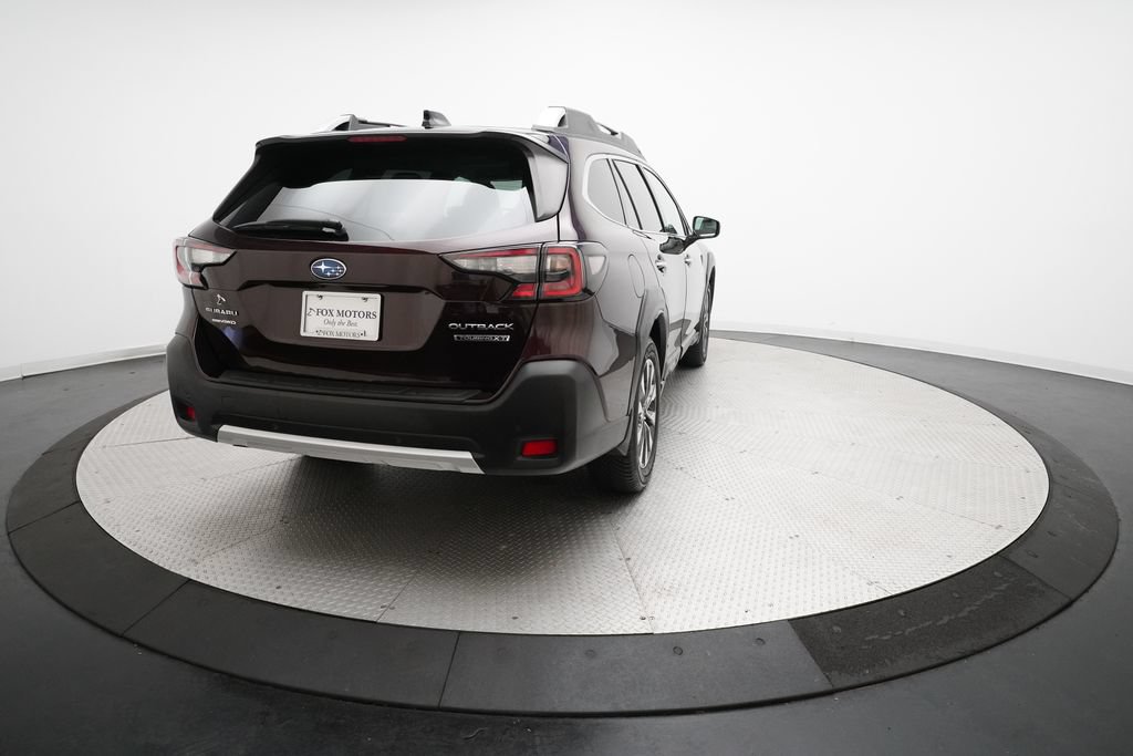 Used 2023 Subaru Outback Touring XT AWD/4WD image 13