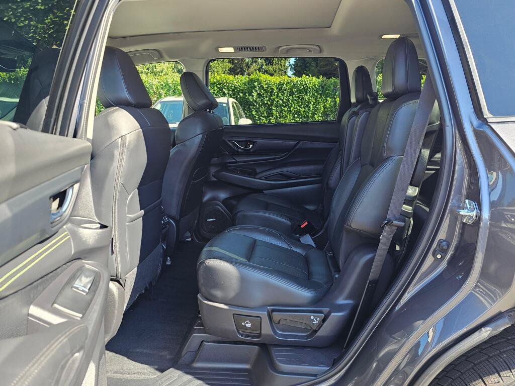 Used 2025 Subaru Ascent Bronze Edition AWD/4WD image 19