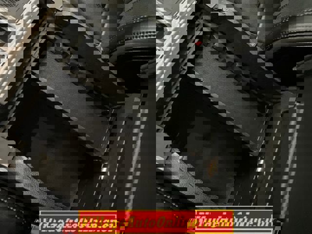 Used 2019 Ford F150 Platinum w/ Equipment Group 701A Luxury image 34