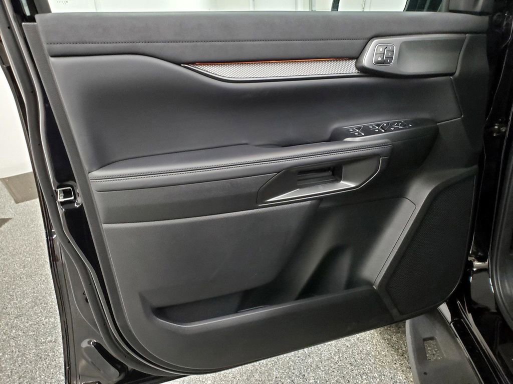 New 2025 Ford Ranger Raptor image 14