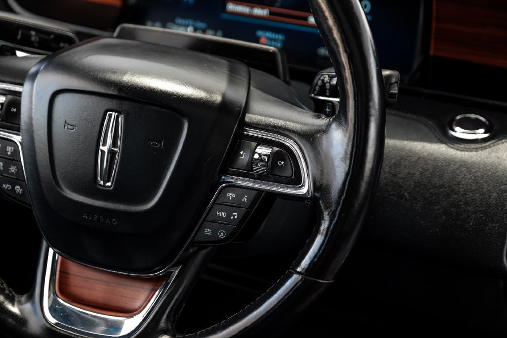 Used 2022 Lincoln Navigator Reserve AWD/4WD image 15