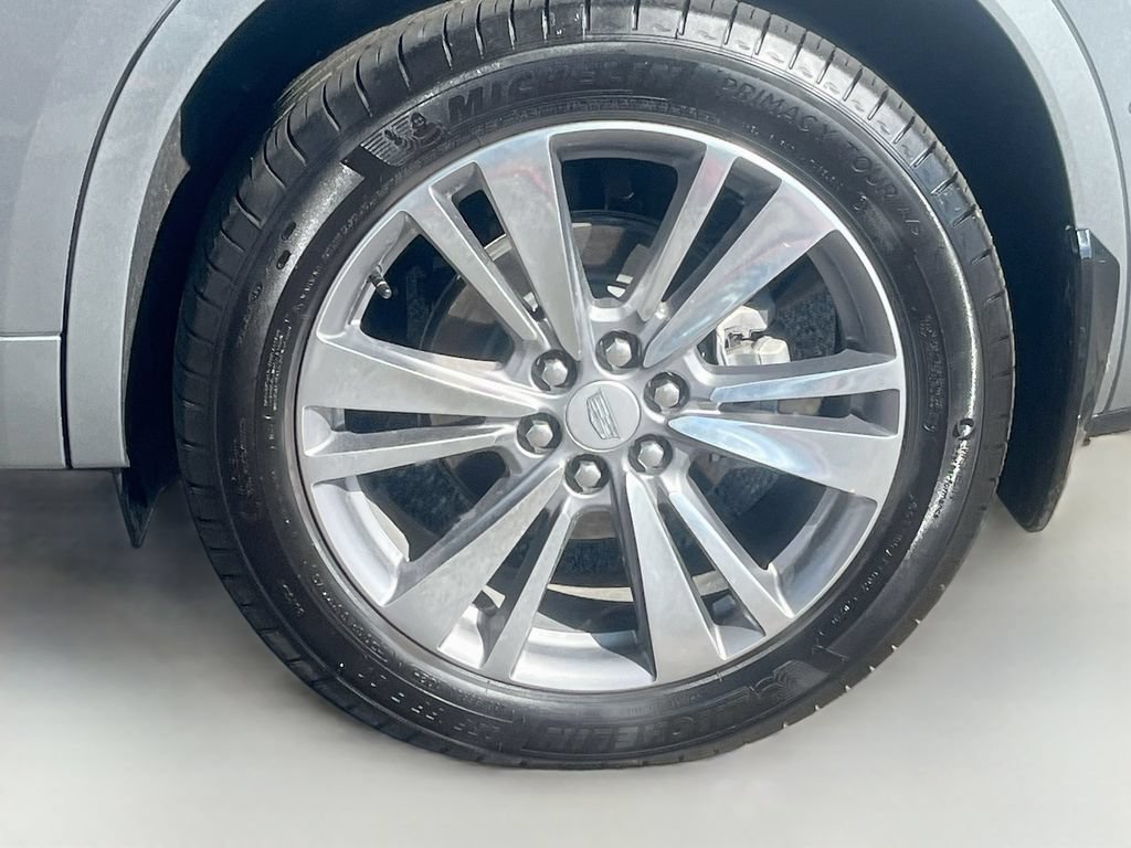 Used 2025 Cadillac XT6 Premium Luxury w/ Technology Package AWD/4WD image 34
