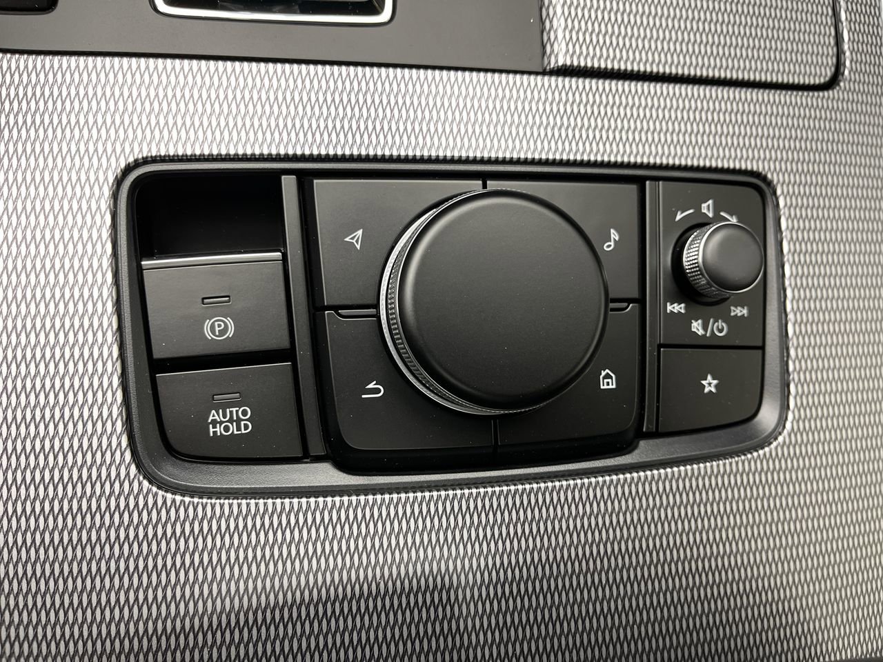 New 2026 MAZDA CX-90 Plug-In Hybrid w/ Preferred AWD/4WD image 18