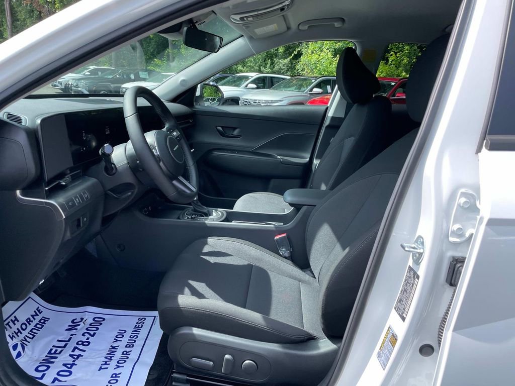 New 2025 Hyundai Kona SEL image 16
