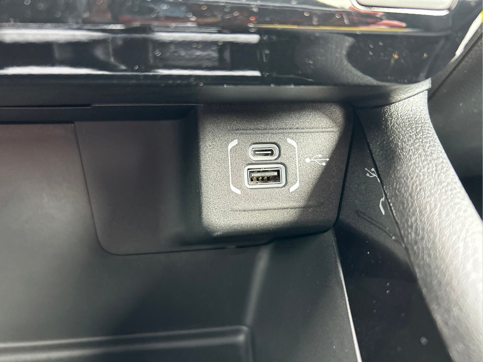 New 2026 Jeep Compass Latitude AWD/4WD image 29