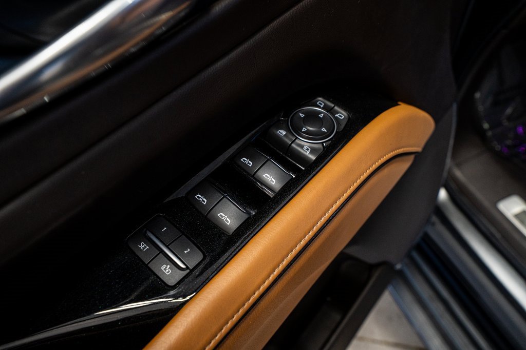 Used 2021 Cadillac Escalade Sport w/ Driver Assist Tech Package image 33