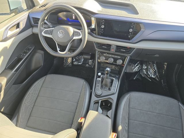 Used 2023 Volkswagen Taos SE w/ Panoramic Sunroof Package image 31