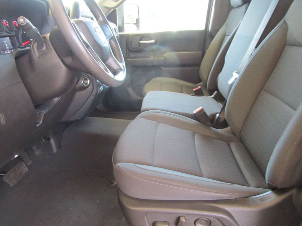 Used 2024 Chevrolet Silverado 2500 Custom w/ Custom Value Package AWD/4WD image 34