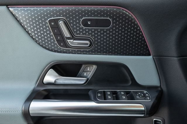 Used 2026 Mercedes-Benz GLA 250 image 12