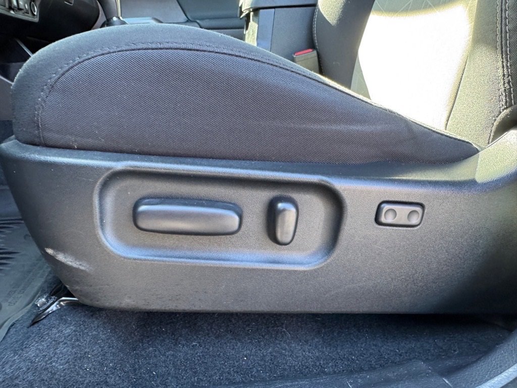 Used 2020 Toyota Tacoma TRD Sport w/ Technology Package image 14