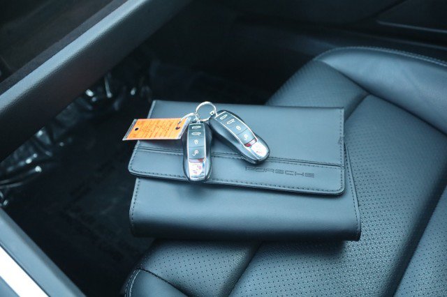 Used 2014 Porsche Cayman S RWD image 37