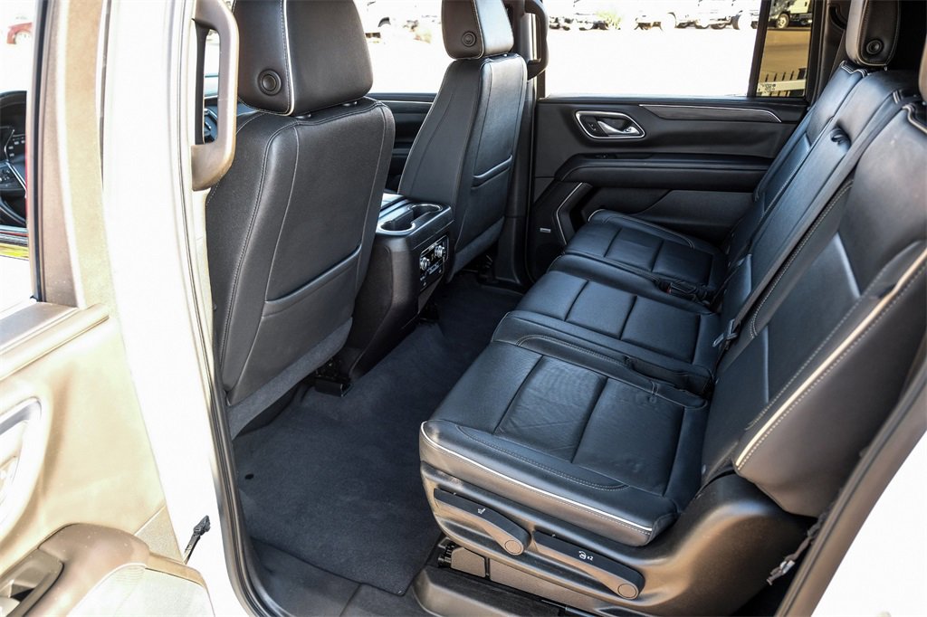 Used 2021 GMC Yukon XL SLT image 40