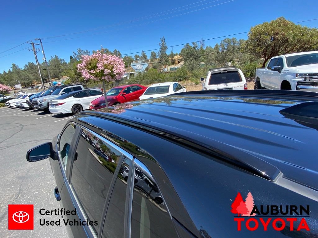 Certified 2024 Toyota RAV4 LE AWD/4WD image 10