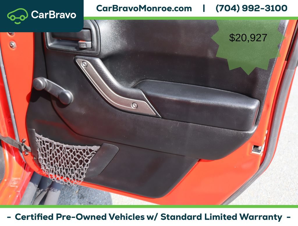 Used 2018 Jeep Wrangler Unlimited Sport w/ Connectivity Group AWD/4WD image 41